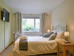 4 chambres, accès au Wi-Fi (inclus), literie fournie