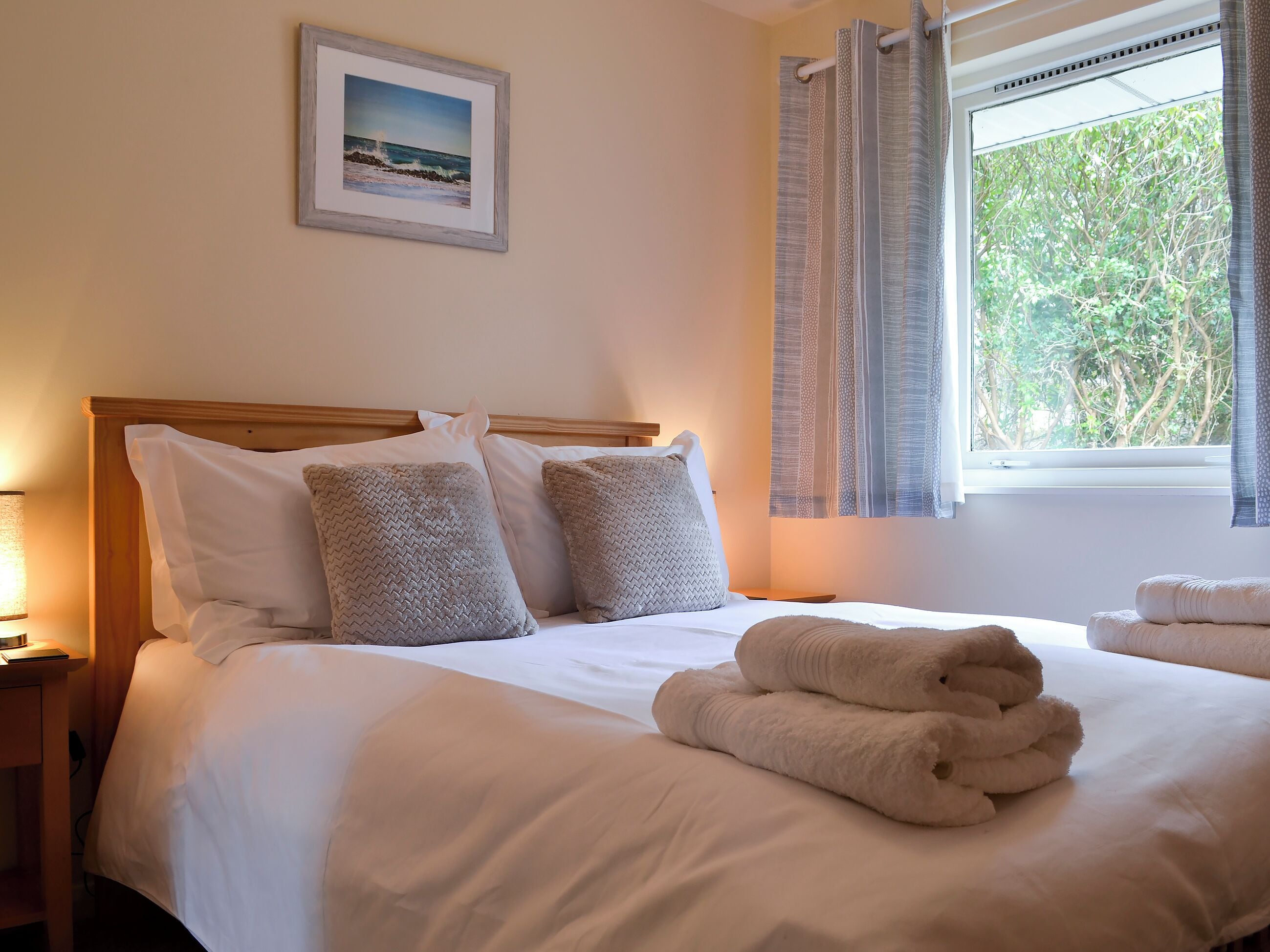 3 bedrooms, free WiFi, bed sheets