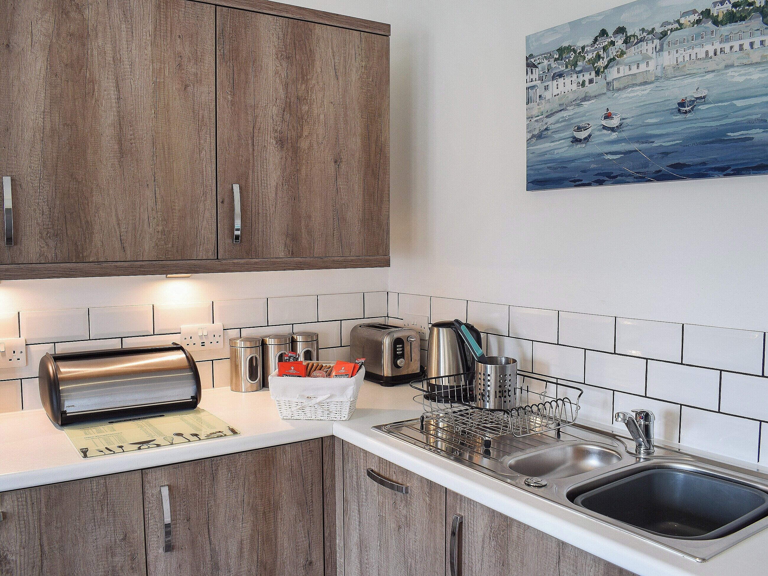 Dishwasher, high chair