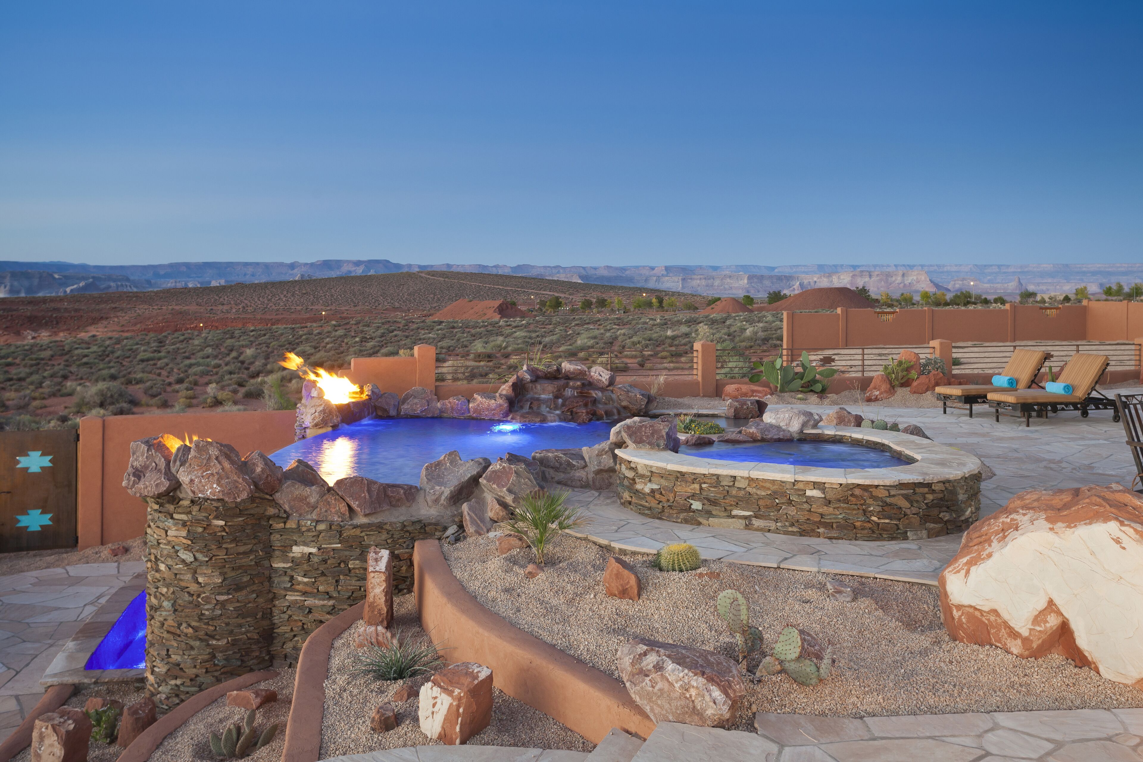 KOKOPELLI HOUSE-Enchanting/Luxurious Desert Southwestern Home w