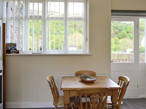 Dining - Station House - HW7742 (Glyndyfrdwy, near Llangollen)