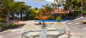 100m² charming guest apartment with private pool