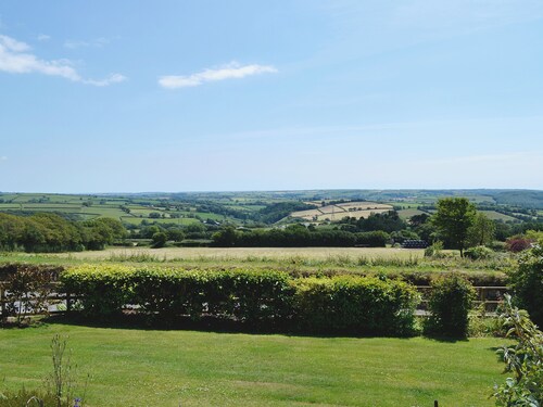3 bedroom accommodation in Bittaford, near Ivybridge