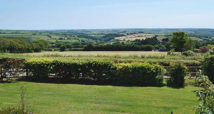 3 bedroom accommodation in Bittaford, near Ivybridge