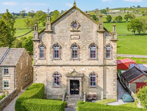 Exterior - 6 bedroom accommodation in Middleton-in-Teesdale (Middleton-in-Teesdale)