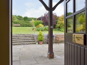 Interior - 1 bedroom accommodation in East Meon, Petersfield (East Meon, Petersfield)