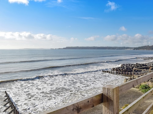 2 bedroom accommodation in Amroth, near Saundersfoot
