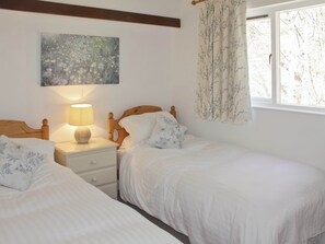 2 bedrooms, free WiFi, bed sheets - An apartment situated in mature woodlands just 3 miles from Ambleside. (Skelwith Bridge, Ambleside)