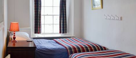 2 habitaciones, wifi gratis y ropa de cama