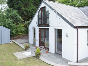 Exterior - 3 bedroom accommodation in Penelewey, near Truro (Penelewey, near Truro)