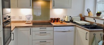 2 bedroom accommodation in Broadstairs