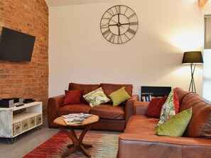 Fireplace - 3 bedroom accommodation in Dunnington, near York (Dunnington, near York)