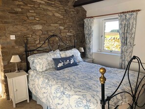 1 habitación, wifi gratis y ropa de cama
