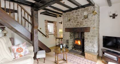 3 bedroom accommodation in Bradwell