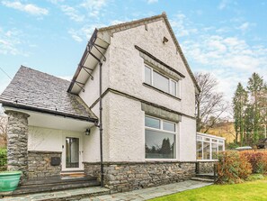 Exterior - Corner Cottage - LP2 (Troutbeck Bridge, near Windermere)