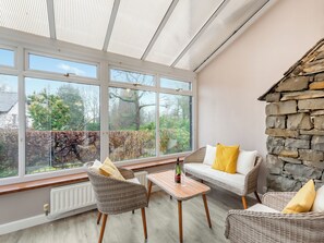 TV, fireplace - Corner Cottage - LP2 (Troutbeck Bridge, near Windermere)