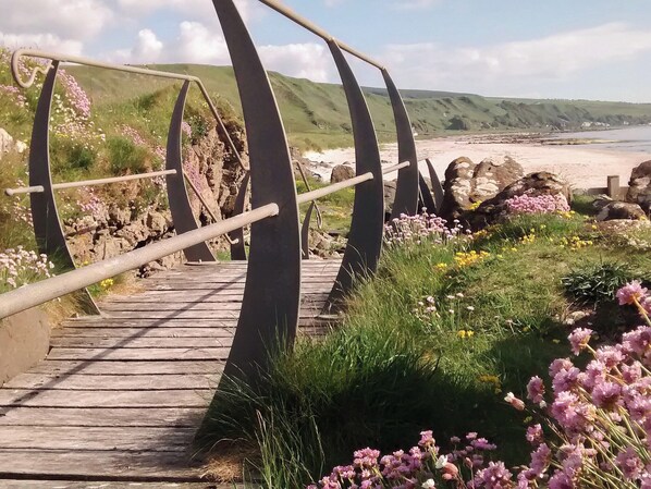 Beach - 2 bedroom accommodation in Muasdale, near Campbeltown (Muasdale, near Campbeltown)