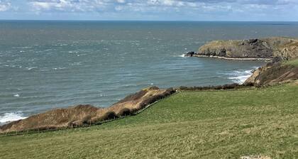 Dol Llan is in an ideal location for your family holiday in Wales.