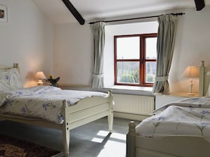 2 chambres, Wi-Fi gratuit, draps fournis