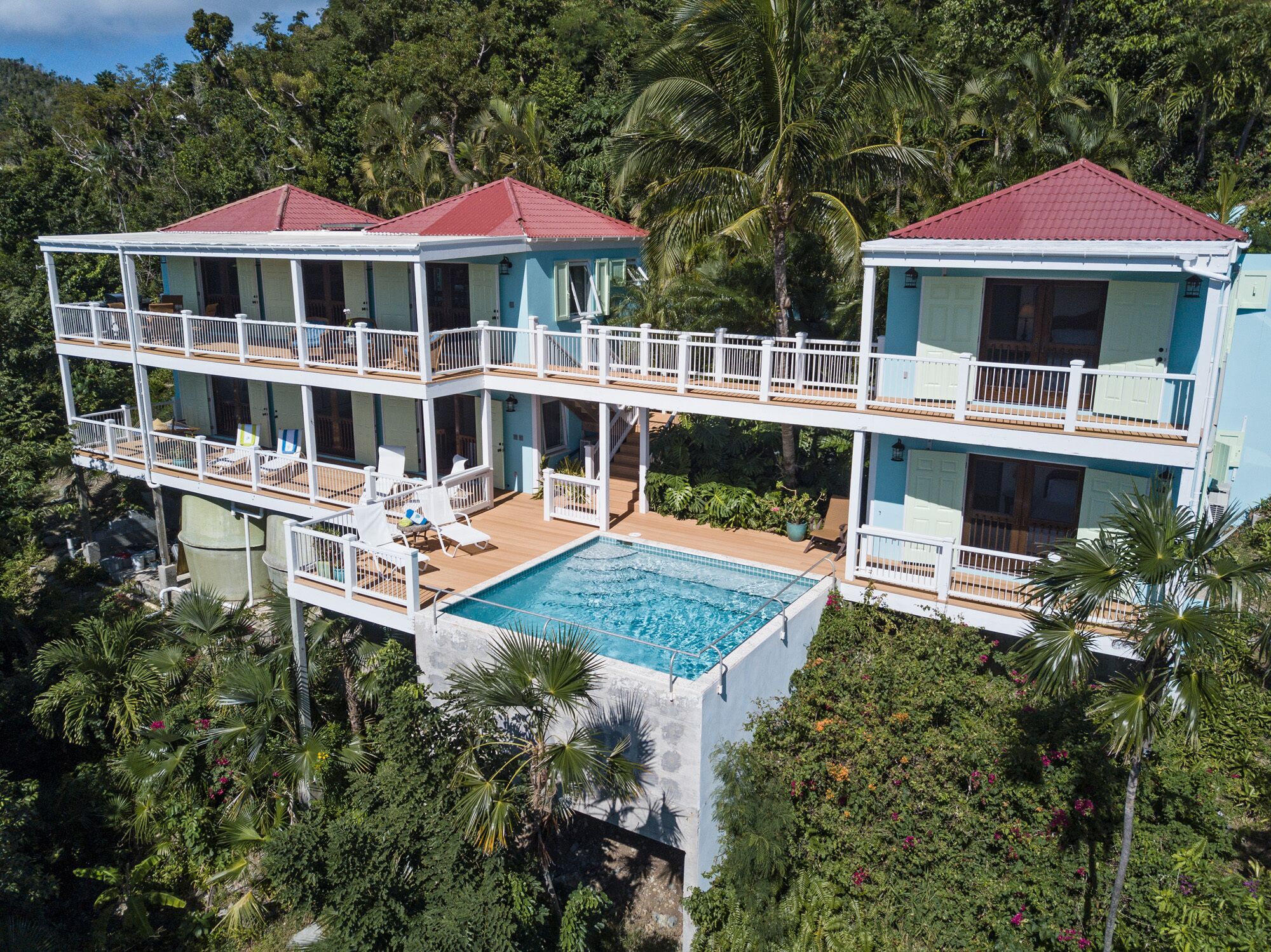 Charming Luxury Villa with Super Views\/Pool\/ 2-8 Guests