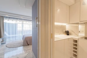 Bügeleisen/Bügelbrett, WLAN, Bettwäsche