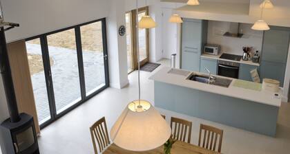 4 bedroom accommodation in Aynho, near Banbury