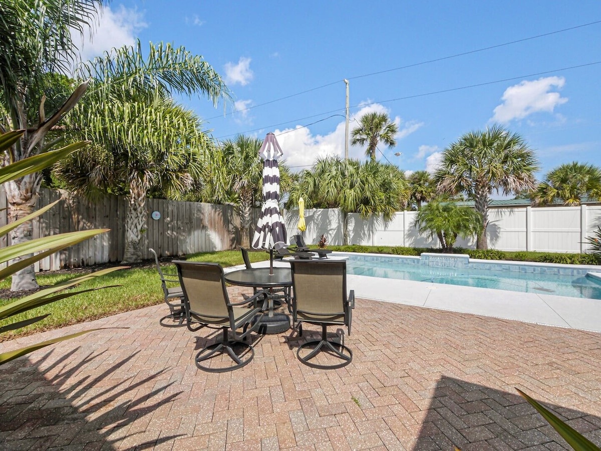 Photo 26 of SaltRunner: Updated 3/2 home with Private Pool