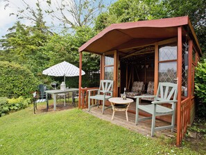 Outdoor dining - 3 bedroom accommodation in Richmond, Swaledale (Richmond, Swaledale)