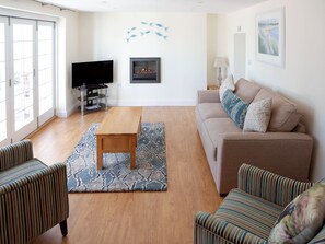 Living area - 2 bedroom accommodation in West Pentire (West Pentire)