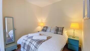 2 bedrooms, free WiFi, bed sheets