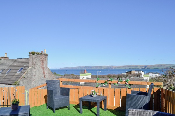 Sitting-out-area | Park View Cottage, Stranraer