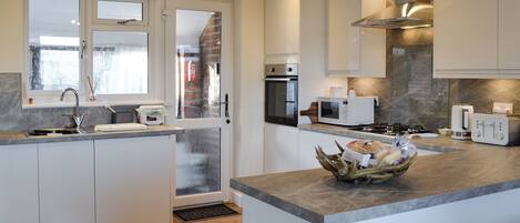 Diskmaskin och barnstol