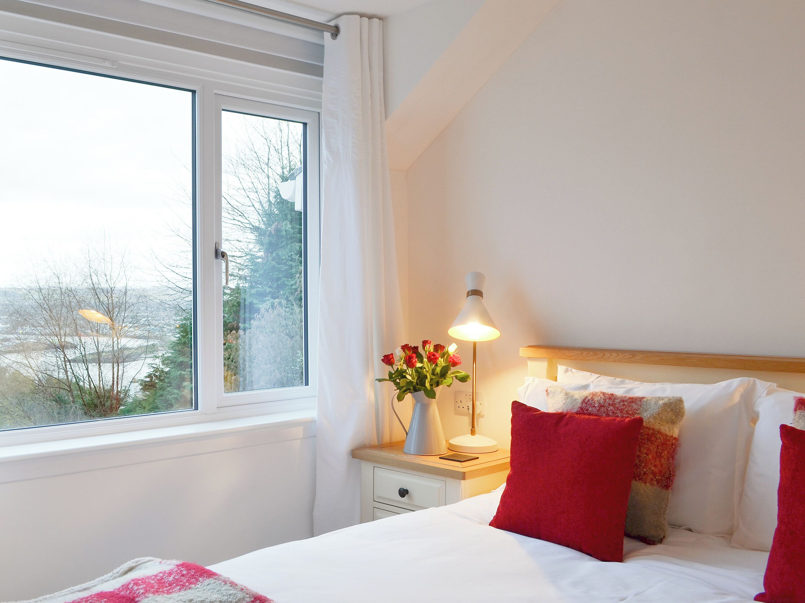 5 chambres, accès au Wi-Fi (inclus), literie fournie