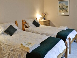 2 quartos, Wi-Fi de cortesia, roupa de cama