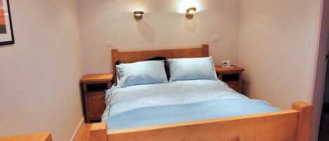 2 chambres, Wi-Fi gratuit, draps fournis