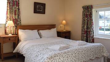 5 habitaciones, wifi gratis y ropa de cama