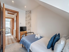 3 Schlafzimmer, kostenloses WLAN, Bettwäsche