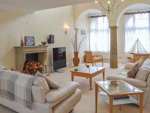 TV - 2 bedroom accommodation in Tehidy Park, near Camborne (Tehidy Park, near Camborne)