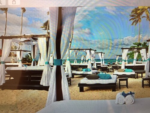 Beautiful Punta Cana Beach Escape!