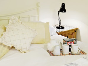 1 chambre, accès au Wi-Fi (inclus), literie fournie