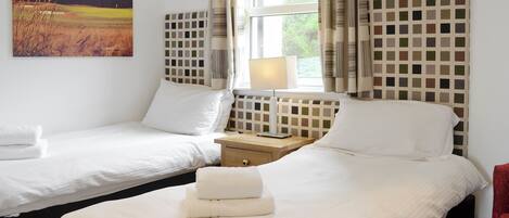 3 habitaciones, wifi gratis y ropa de cama