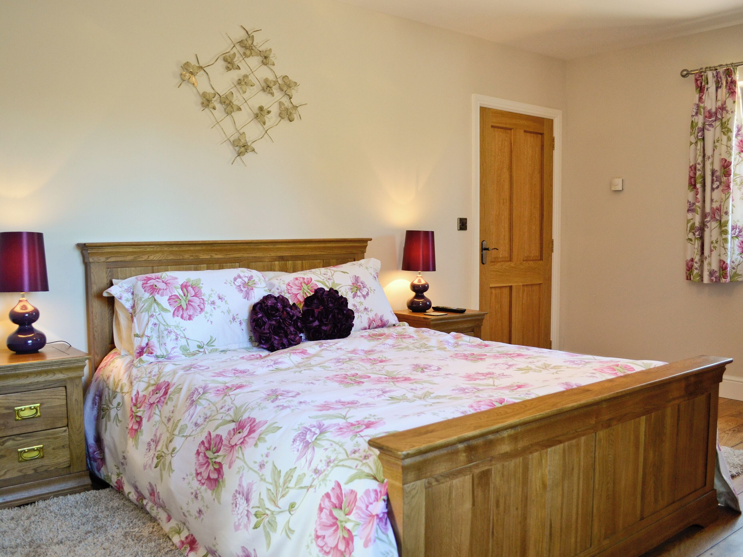 5 chambres, Wi-Fi gratuit, draps fournis