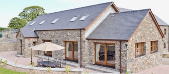 5 bedroom accommodation in Mydroilyn, near Aberaeron