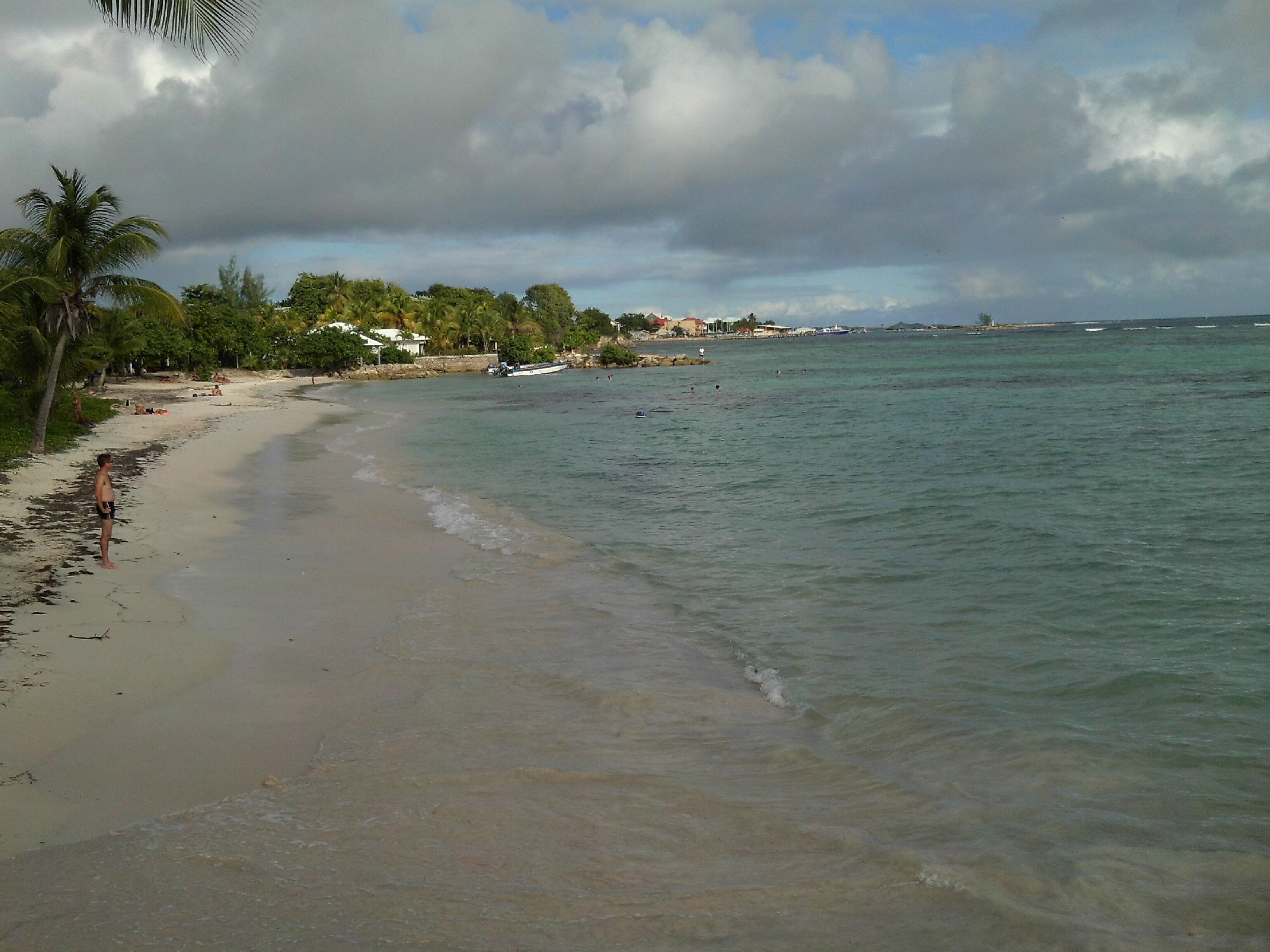 Beach nearby, sun-loungers