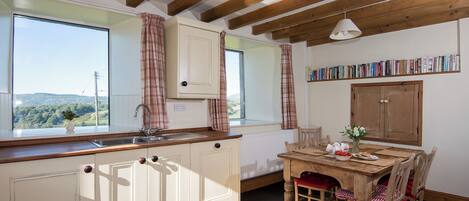 Dishwasher, highchair