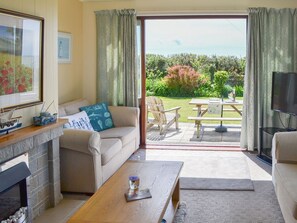 Living area - 3 bedroom accommodation in Church Bay, Anglesey (Church Bay, Anglesey)