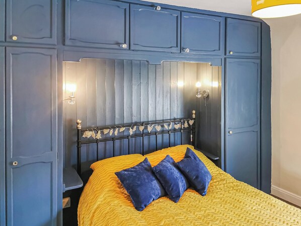 1 bedroom, free WiFi, bed sheets