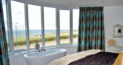 4 bedroom accommodation in Dunure, near Ayr