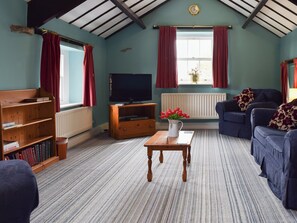 Living area - 2 bedroom accommodation in Matterdale End, Ullswater (Matterdale End, Ullswater)