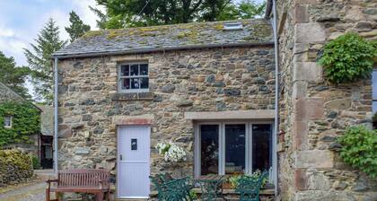 2 bedroom accommodation in Matterdale End, Ullswater